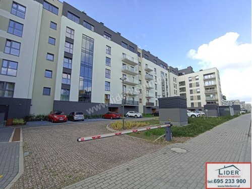 Sprzedam mieszkanie + dwa m. postojowe – Poznań, (przy Malcie)