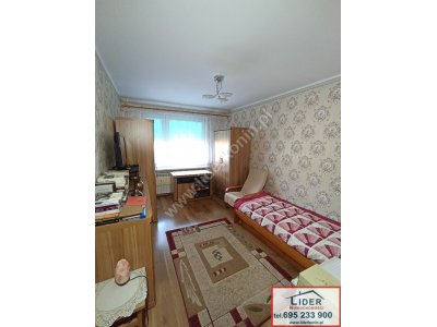 Sprzedam mieszkanie – 1 piętro – balkon – Turek